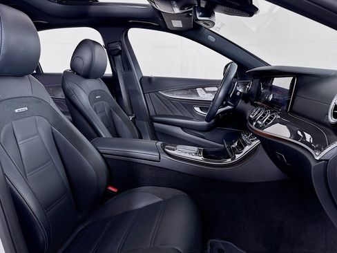 Certified 2022 Mercedes-Benz E 53 AMG 4MATIC Sedan image 7