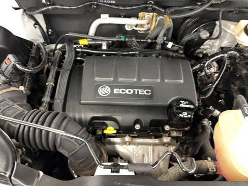 Used 2018 Buick Encore Preferred FWD image 17