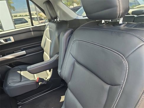 Used 2023 Ford Explorer XLT w/ Equipment Group 202A image 11