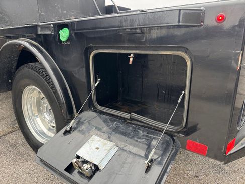 Used 2022 Ford F350 XL w/ Power Equipment Group image 17