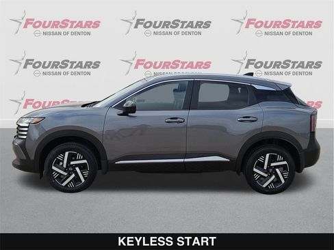 New 2026 Nissan Kicks SV image 8