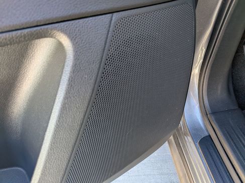 Used 2024 Nissan Pathfinder SL image 15