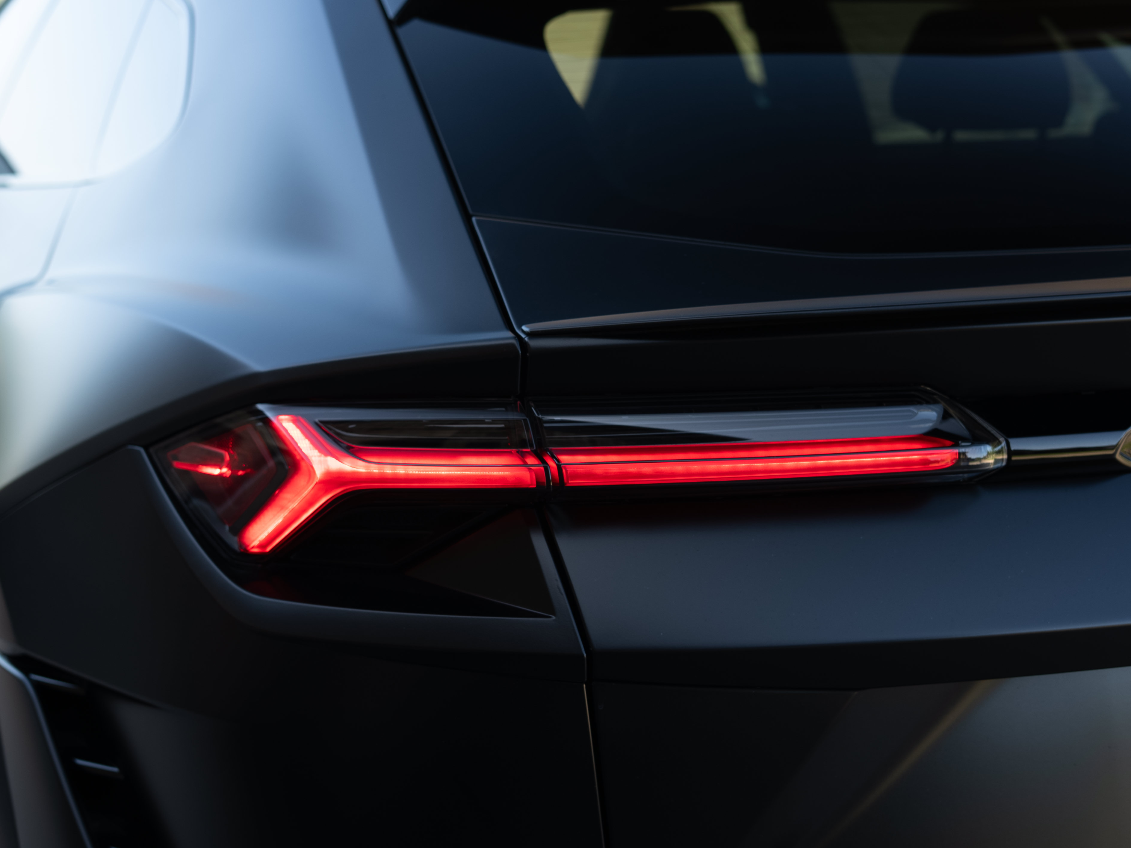 Used 2024 Lamborghini Urus S AWD/4WD image 11