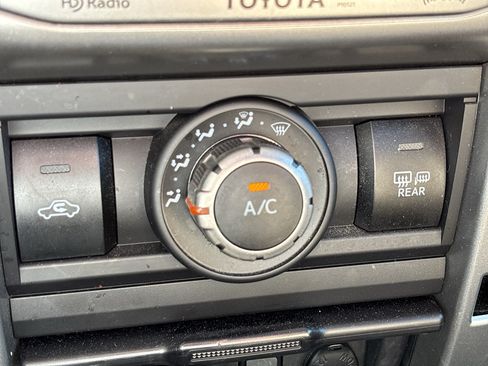 Used 2012 Toyota 4Runner SR5 w/ Convenience Pkg RWD image 27