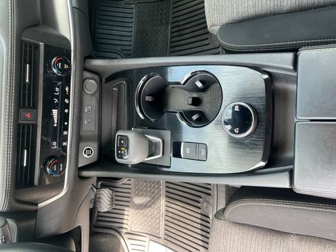 Used 2023 Nissan Rogue SV AWD/4WD image 26