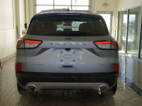 Certified 2022 Ford Escape Titanium image 12