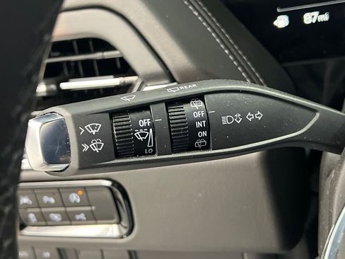 Used 2025 GMC Yukon Denali image 54