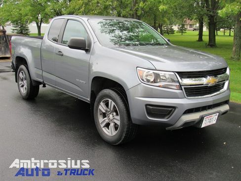 Used 2018 Chevrolet Colorado W/T RWD image 1
