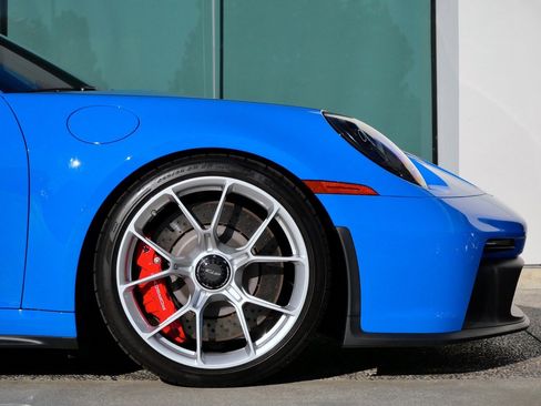 Used 2022 Porsche 911 GT3 image 10