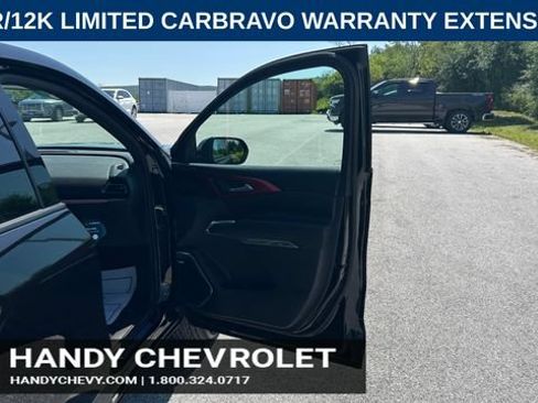 Certified 2024 Chevrolet Traverse RS w/ LPO, Floor Liner Package AWD/4WD image 47