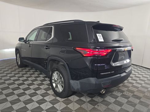 Used 2023 Chevrolet Traverse LT AWD/4WD image 2