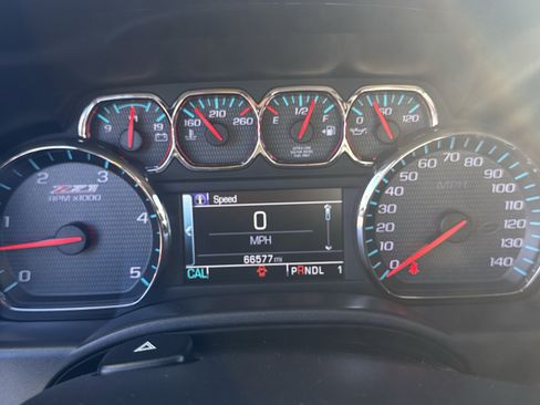 Used 2019 Chevrolet Silverado 2500 LT w/ Z71 Package, Off-Road image 22