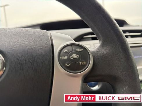 Used 2013 Toyota Prius Two image 33