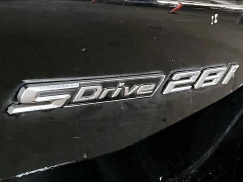 Used 2020 BMW X1 sDrive28i w/ Convenience Package image 9