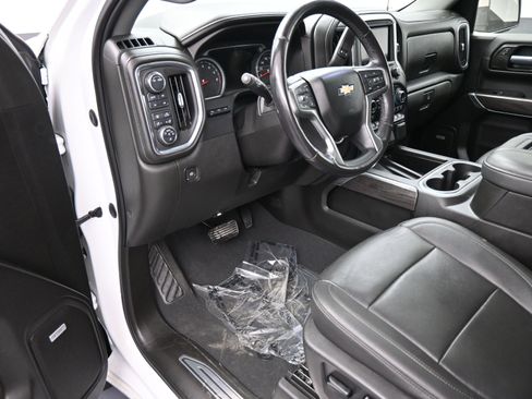 Used 2021 Chevrolet Silverado 1500 LTZ w/ LTZ Premium Package image 12