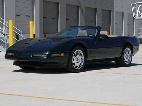 Used 1994 Chevrolet Corvette image 4