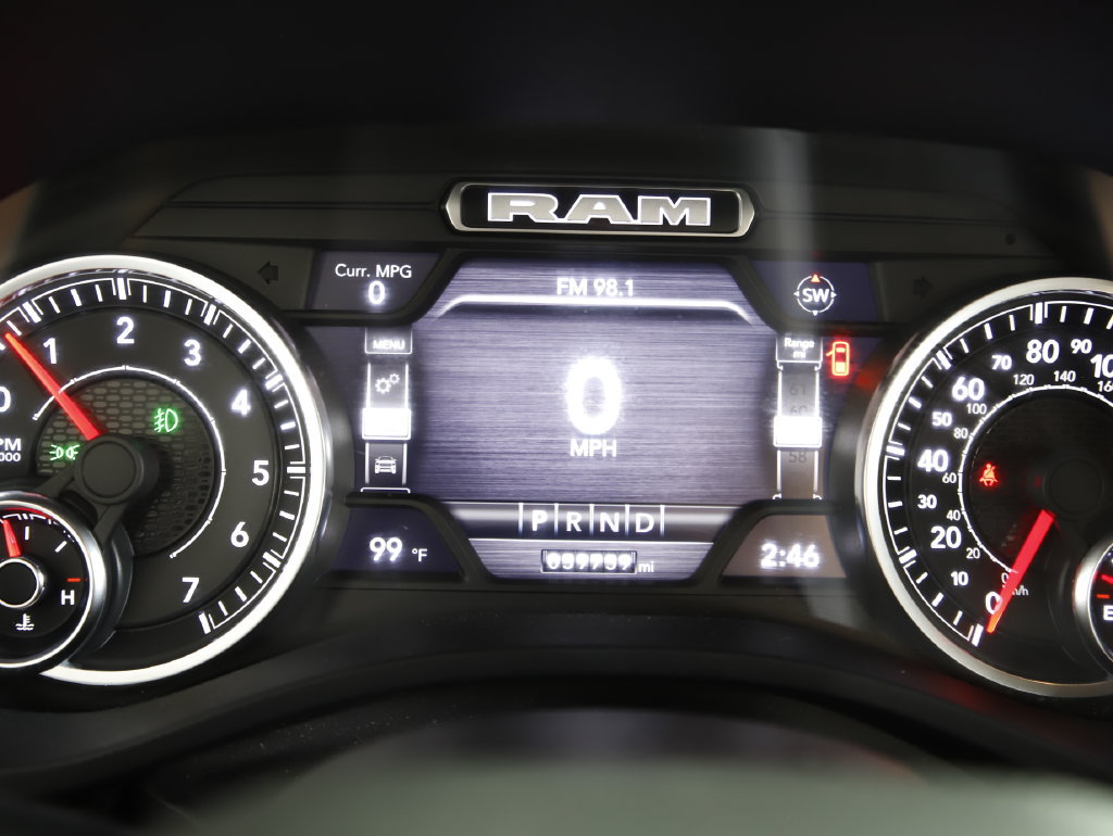 Used 2022 RAM 1500 Big Horn AWD/4WD image 19