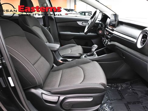 Used 2024 Kia Forte LXS FWD image 24