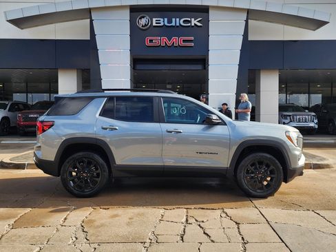 New 2026 GMC Terrain Elevation w/ Black Edition image 3