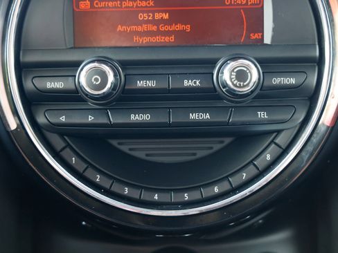 Used 2015 MINI Cooper 2-Door Hardtop image 38