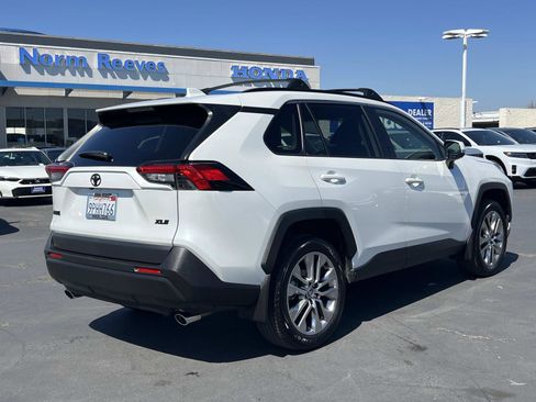 Used 2024 Toyota RAV4 XLE Premium image 25