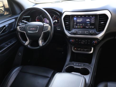 Used 2021 GMC Acadia SLT w/ Premium Package image 18