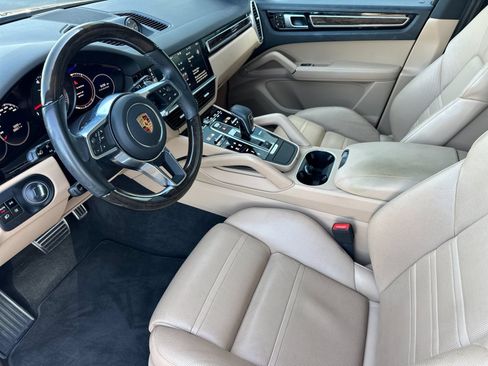 Used 2019 Porsche Cayenne S AWD/4WD image 10