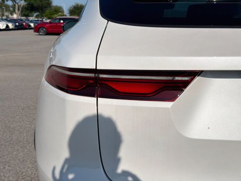 New 2026 Jaguar F-PACE R-Dynamic S AWD/4WD image 10