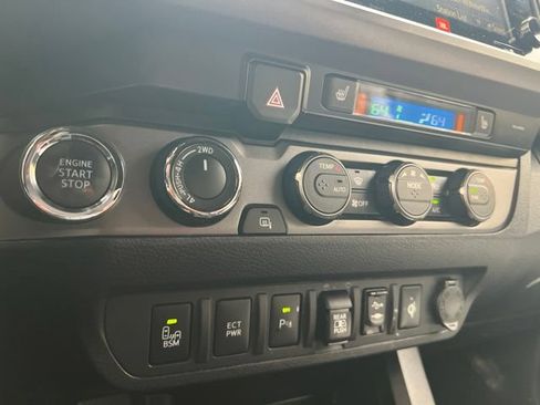 Used 2019 Toyota Tacoma TRD Pro w/ Desert Air Intake Package AWD/4WD image 17