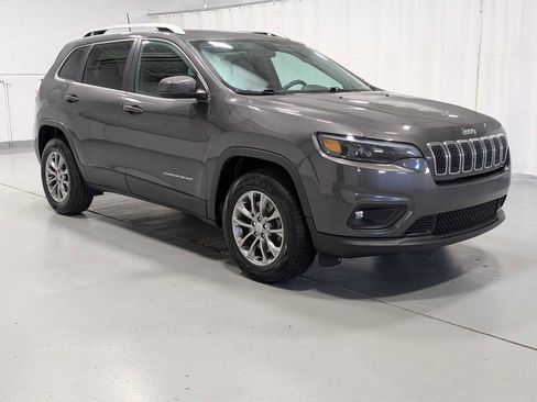 Used 2020 Jeep Cherokee Latitude Plus w/ Cold Weather Group image 7