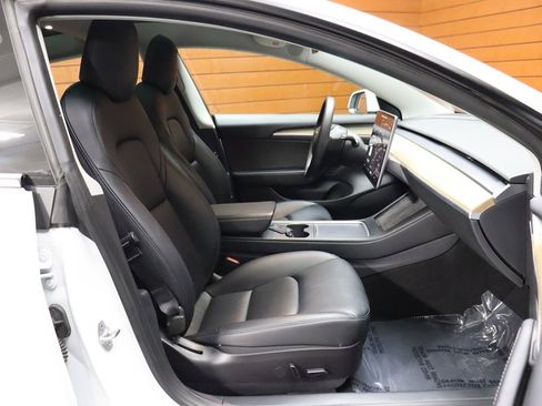 Used 2023 Tesla Model 3 Standard Range image 55