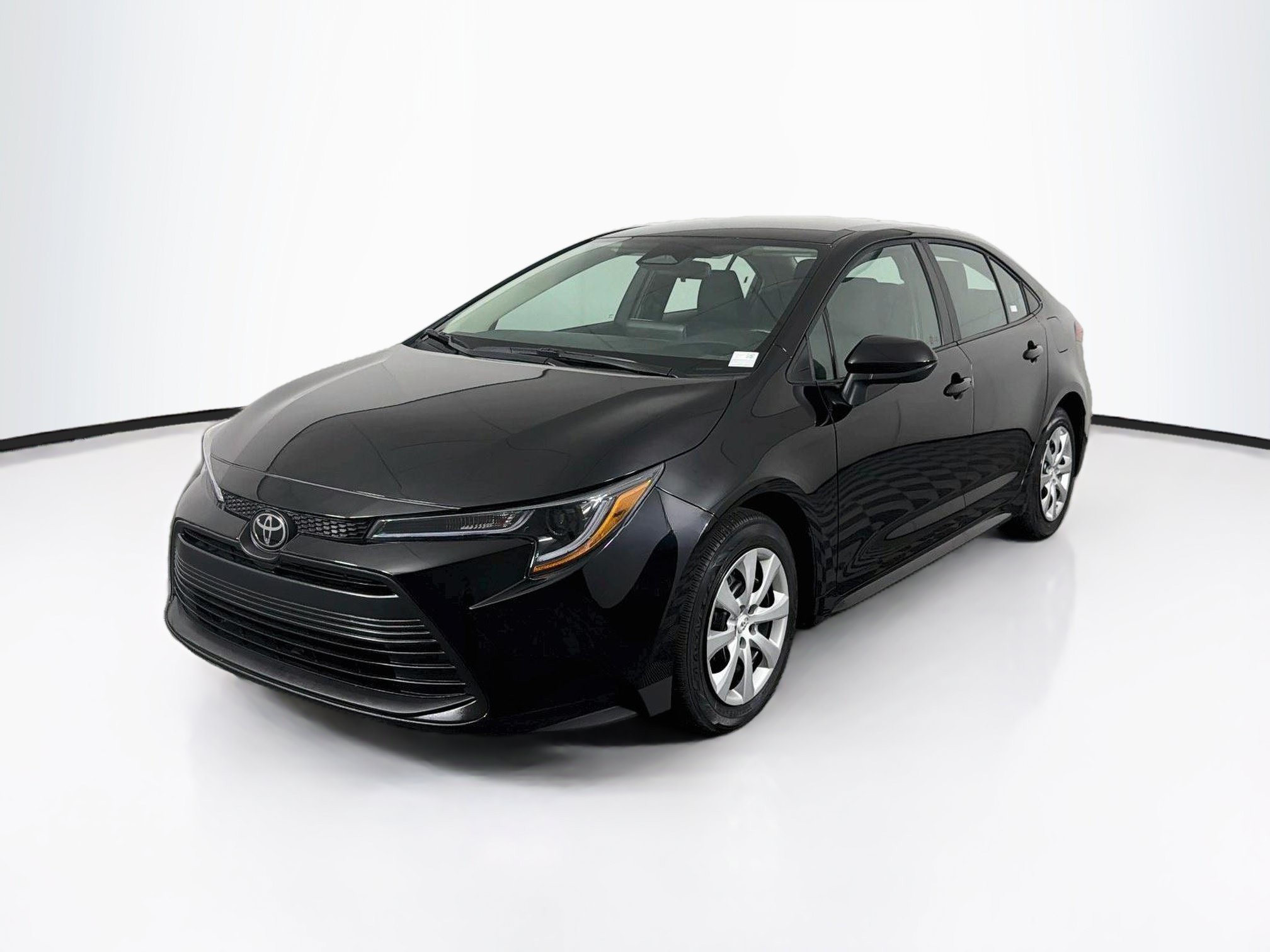 Used 2026 Toyota Corolla LE FWD image 3