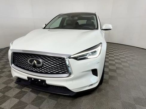 Used 2020 INFINITI QX50 Luxe w/ Cargo Package AWD/4WD image 12