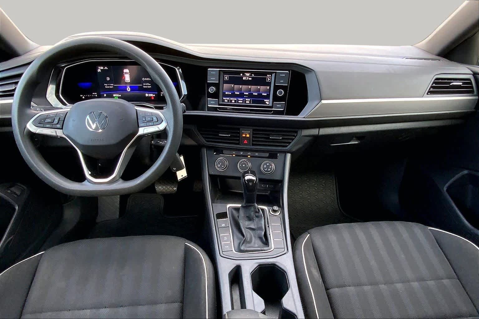 Used 2022 Volkswagen Jetta Sport FWD image 15