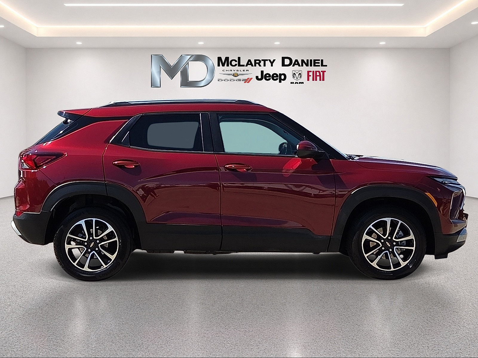Used 2025 Chevrolet TrailBlazer LT FWD image 6