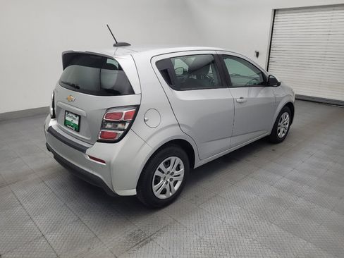 Used 2020 Chevrolet Sonic LT FWD image 9