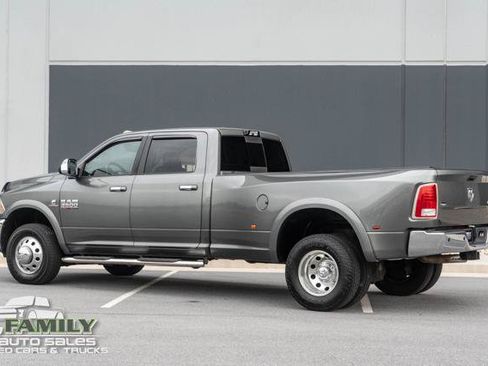Used 2013 RAM 3500 Laramie AWD/4WD image 3