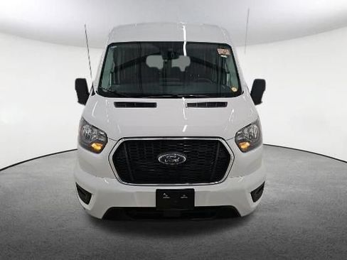 Used 2025 Ford Transit 350 XLT RWD image 2