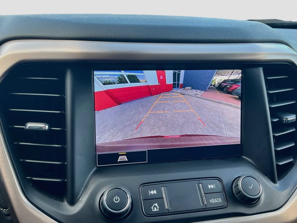 Used 2023 GMC Acadia Denali AWD/4WD image 14