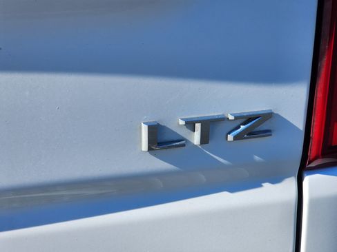 Used 2024 Chevrolet Silverado 1500 LTZ w/ Technology Package image 12