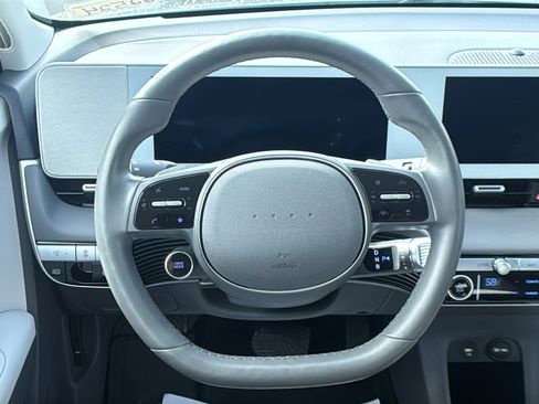 Used 2024 Hyundai Ioniq 5 SEL image 19