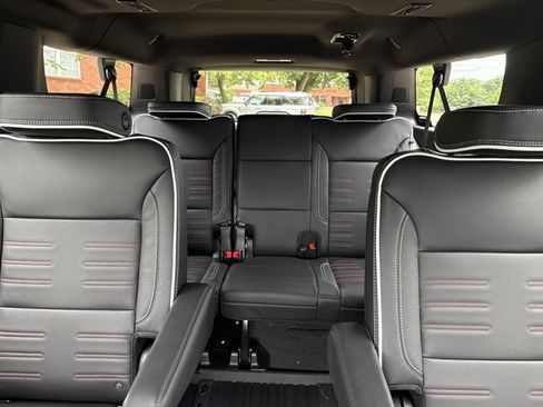 New 2026 GMC Yukon XL AT4 Ultimate w/ LPO, Floor Liner Package AWD/4WD image 21