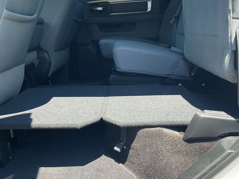 Used 2017 RAM 1500 Big Horn AWD/4WD image 24