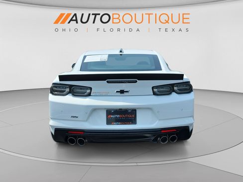 Used 2024 Chevrolet Camaro SS RWD image 4