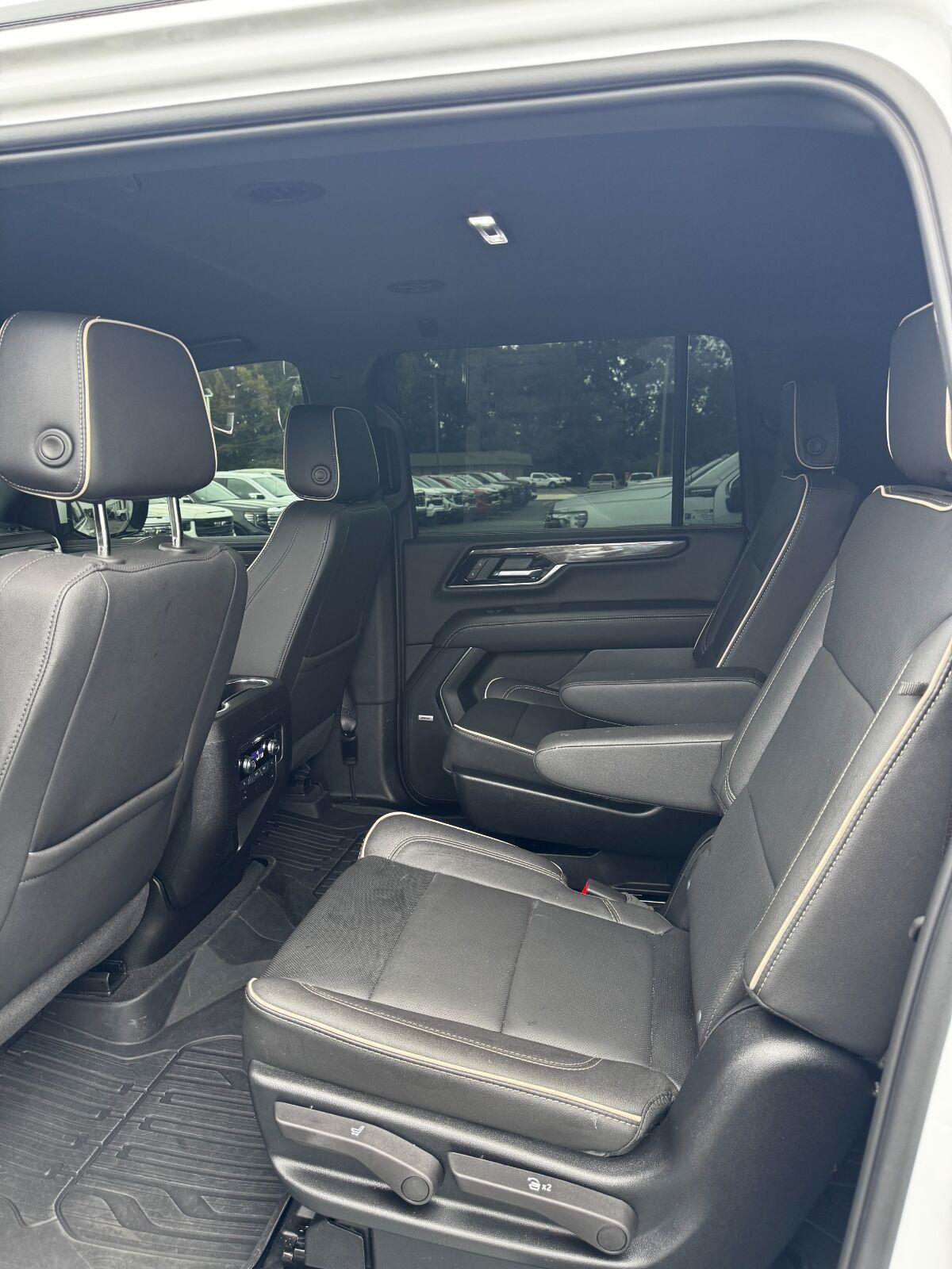 Used 2025 GMC Yukon XL Elevation w/ LPO, Floor Liner Package RWD image 27