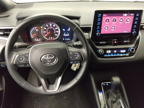 Used 2020 Toyota Corolla SE FWD image 22