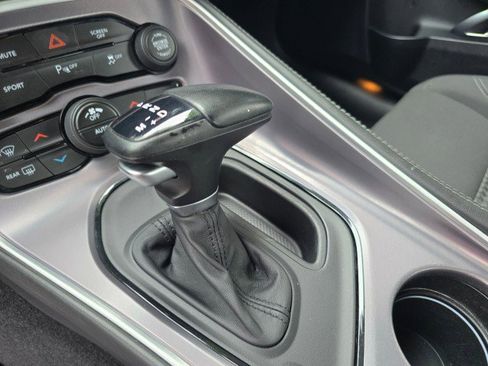 Used 2019 Dodge Challenger SXT w/ Driver Convenience Group image 30