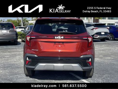 Used 2024 Kia Seltos S image 4