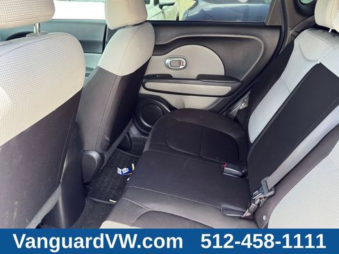 Used 2017 Kia Soul FWD image 24