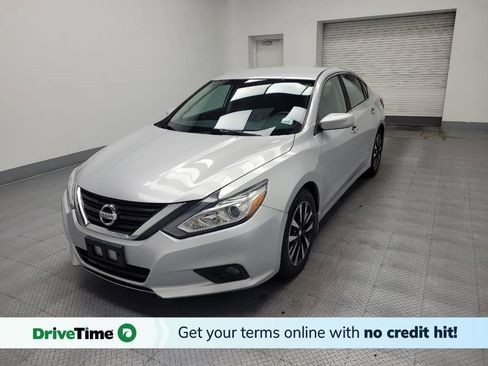 Used 2017 Nissan Altima 2.5 SV image 1